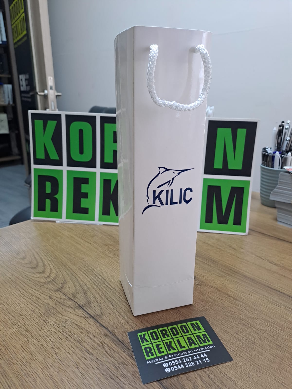 Baskılı Karton Çanta - 22